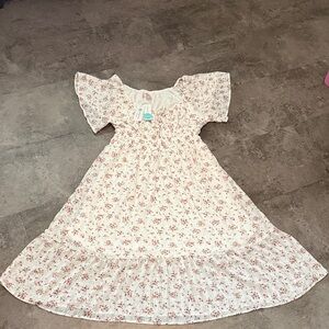 Dizzy Lizzy Chic Floral Midi Dress in White and Pink